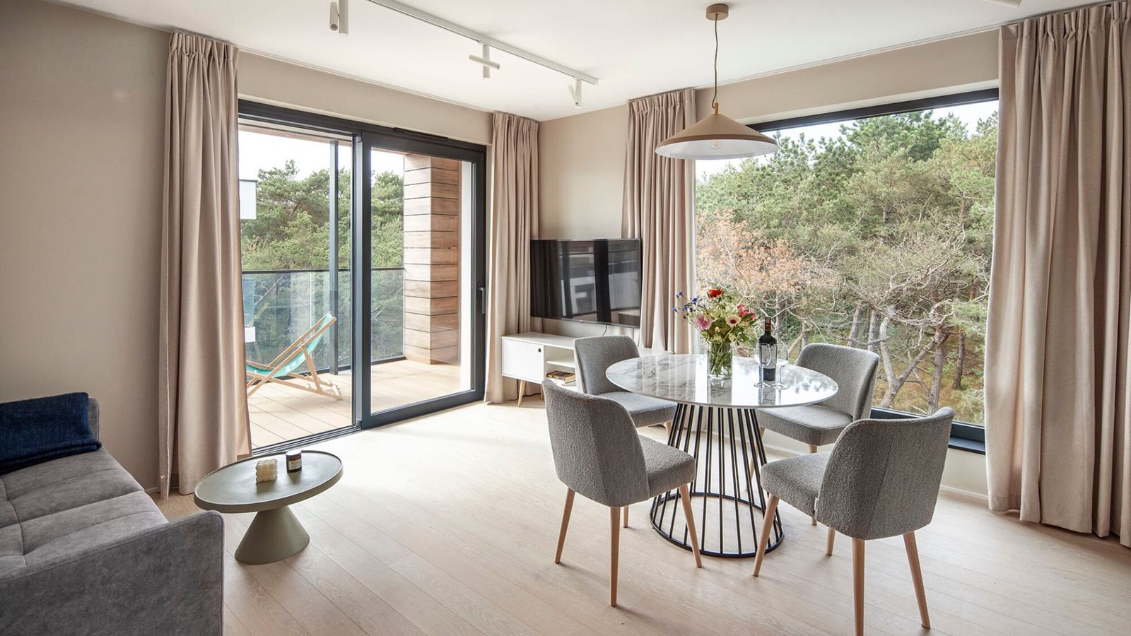 Las – apartamenty z widokiem na sosnowy las