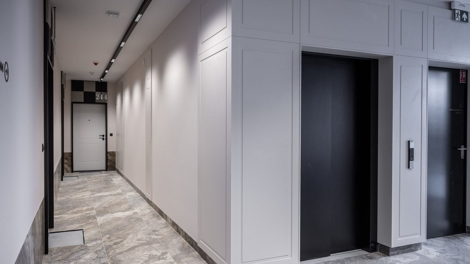 Doki – najwyższy standard wykończenia części wspólnych (bud. EF – etap III)