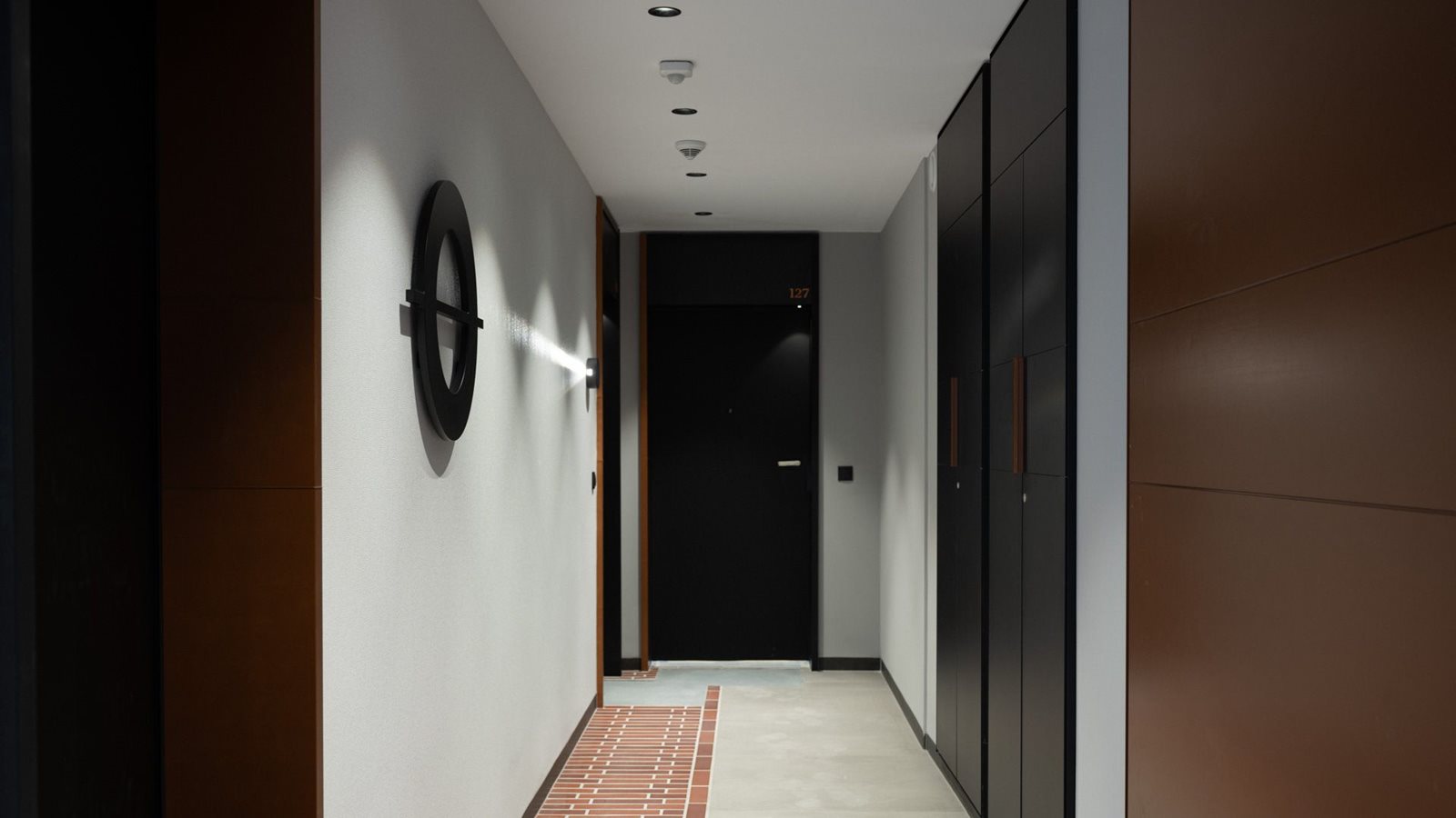 Doki – najwyższy standard wykończenia części wspólnych (bud. AB – etap I)