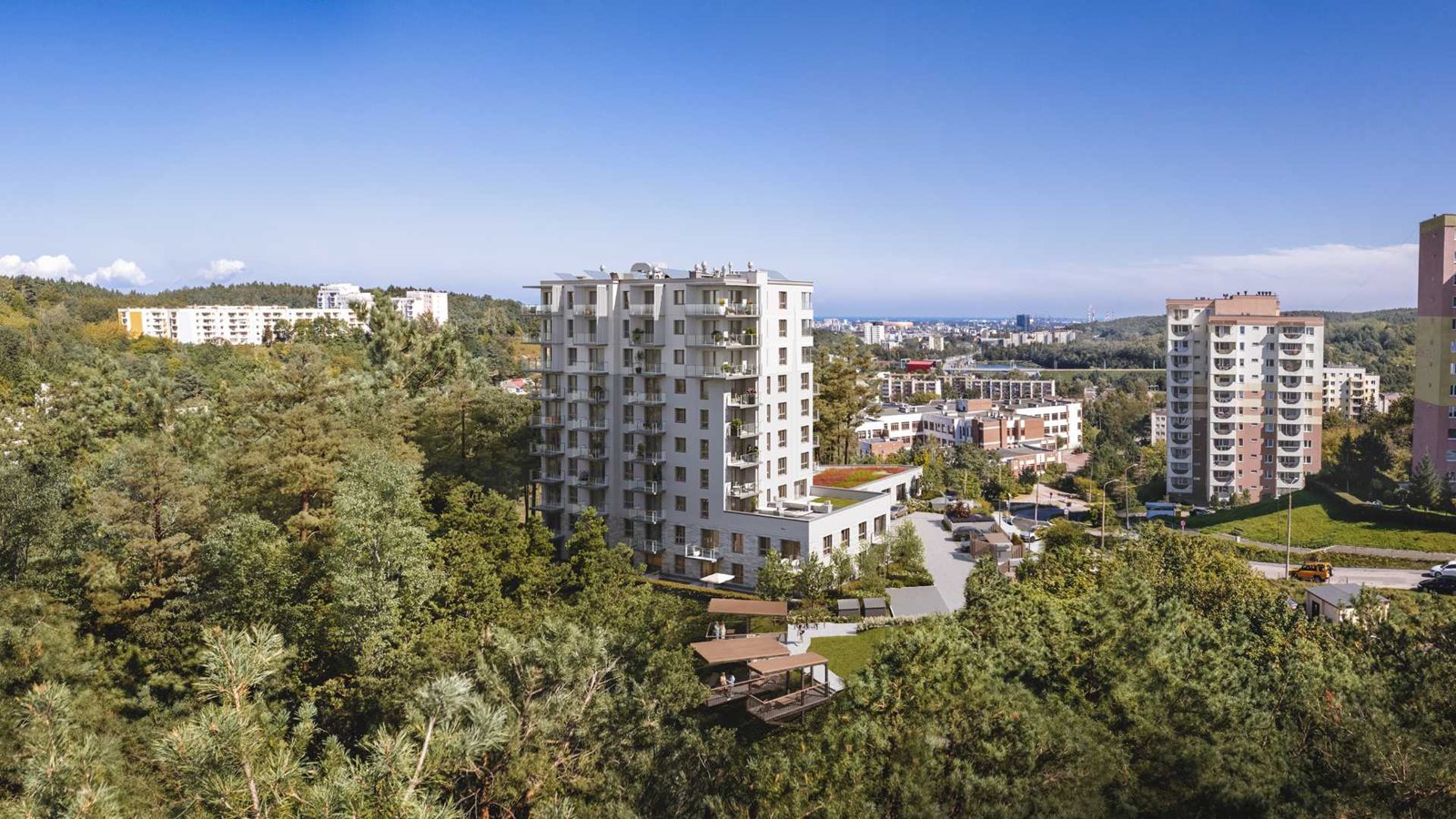 Leśna Góra - osiedle z bogatą zielenią i lokalami usługowymi